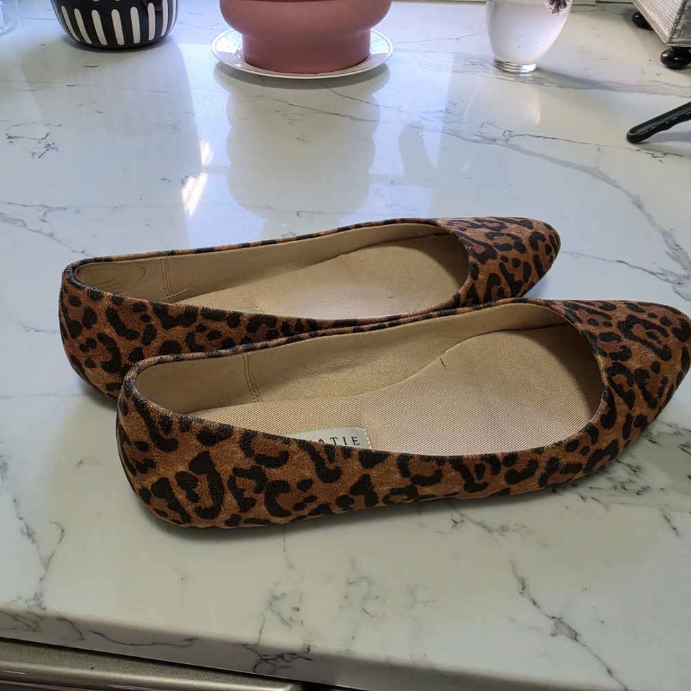 Kelly & Katie Leopard Print Flats